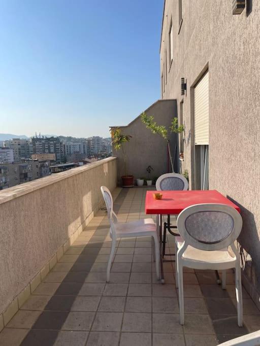 Appartement Corner Terrace Tirana